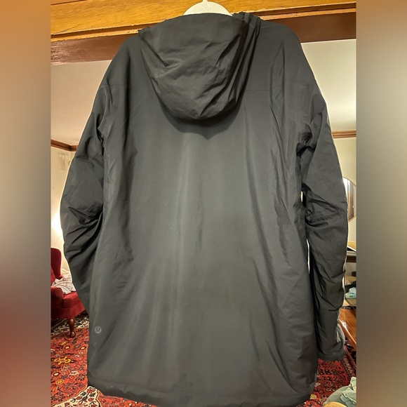 Lululemon stretchseal down-filled parka - Picture 4 of 4